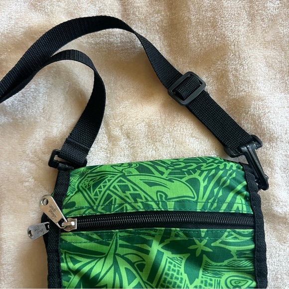 Vintage Hawaiian Cross-Body Bag - Picture 4 of 5